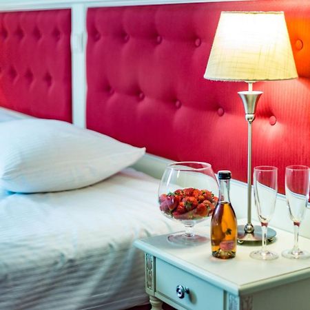 Hotel Sobienie Krolewskie Sobienie Szlacheckie Ngoại thất bức ảnh