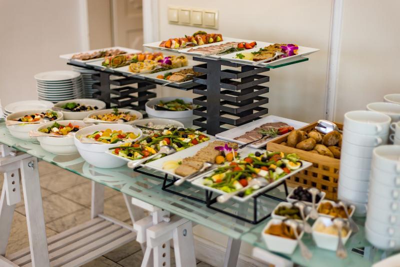 Hotel Sobienie Krolewskie Sobienie Szlacheckie Ngoại thất bức ảnh